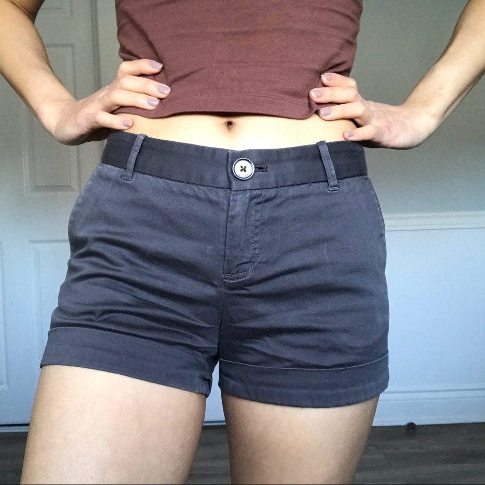 [🔥2 for $30 🔥] Aritzia Talula Grey Shorts. Women’s size US 2